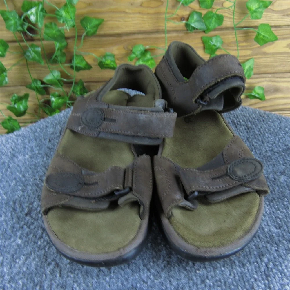Clarks Men‎ Adjustable Strap Ankle Strap Brown Leather Size 8 Medium  Used 2025